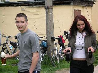 Dvě kočky, kofola a rum :)
