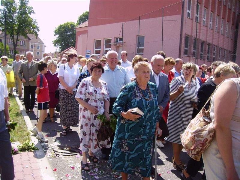 O původu názvu senoradské lodi se také traduje několik pověstí (více viz. menu Pověsti)