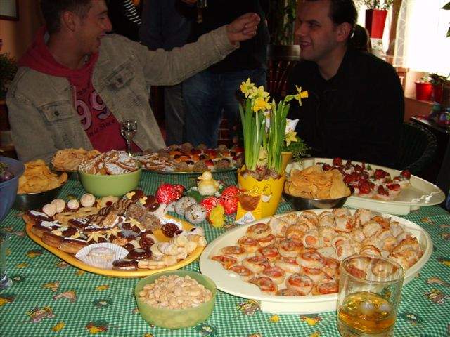 Soutěž o nejlepší kolednické pohoštění opět vyhráli Novákovi, těsně je však stíhali i ostatní soutěžící: