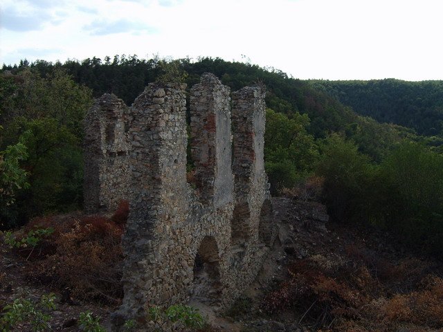 Na vrcholku zříceniny.