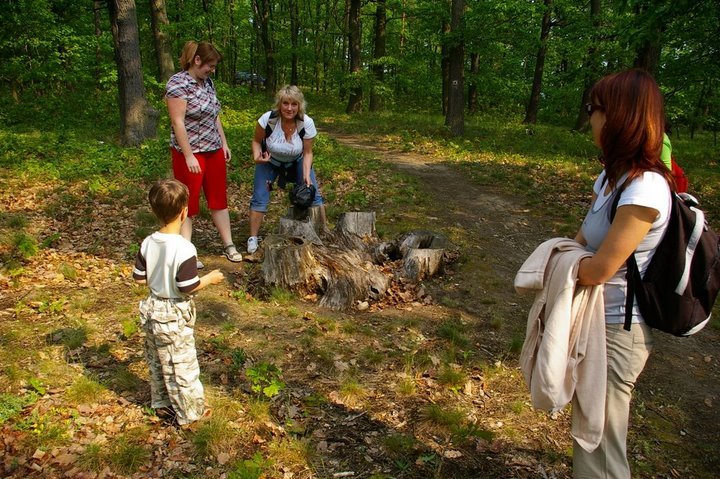 Senoraďáci propadli geocachingu a žádná keška jim již nezůstane skryta: