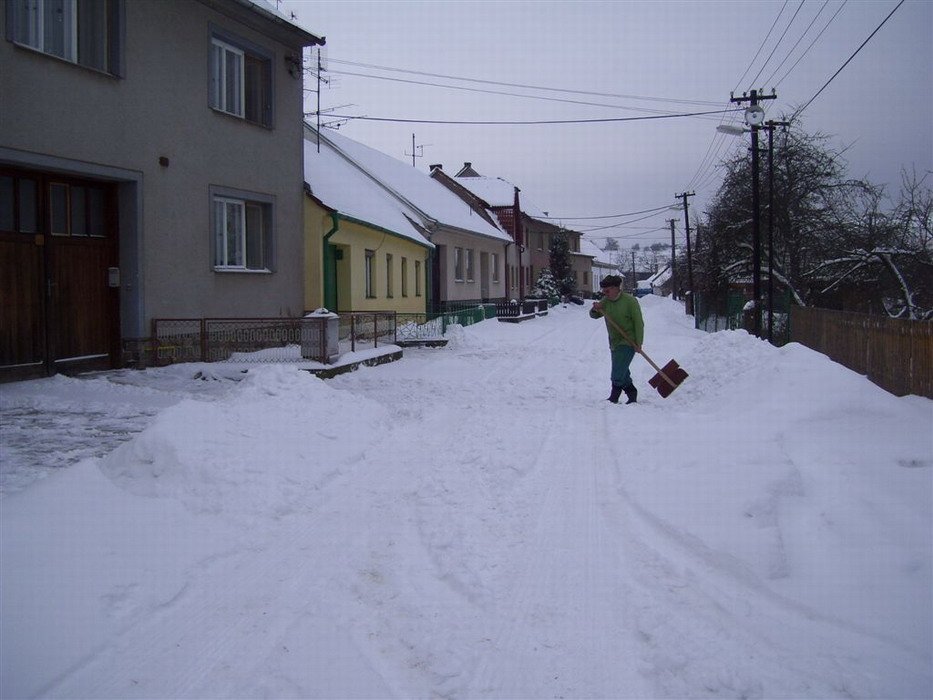 Sníh na Malé straně: