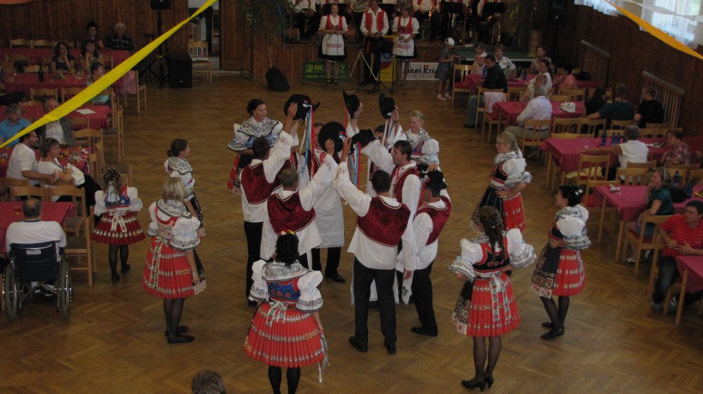 Taneční sestava na píseň "Co jste hasiči"