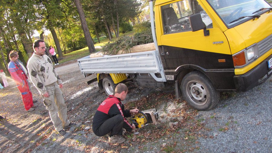 Začistit pařez a je hotovo.