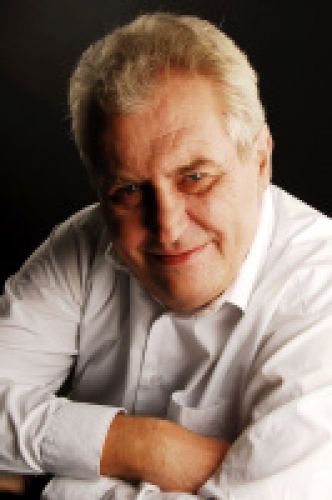 Miloš Zeman:<br />
<br />
76 hlasů<br />
32,90 % Miloš Zeman:<br />
<br />
76 hlasů<br />
32,90 %